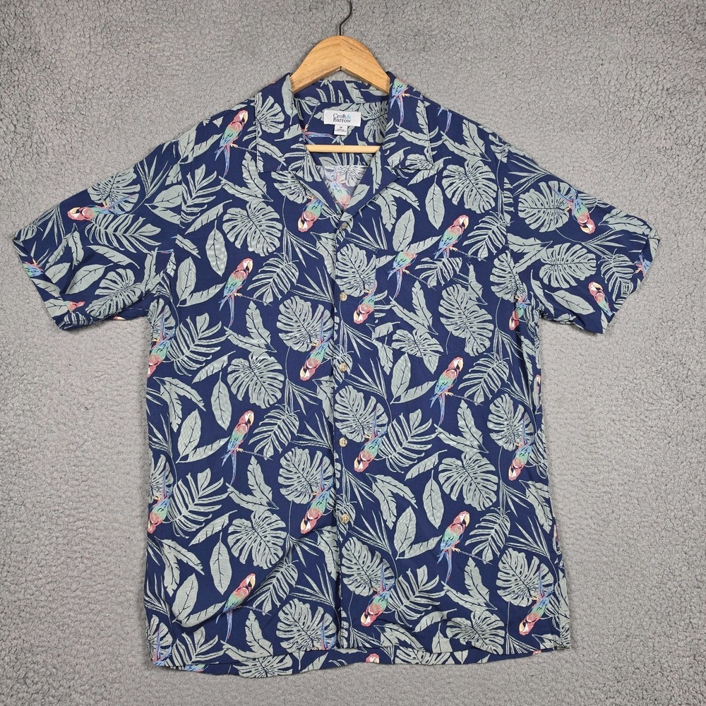 Croft And Barrow Camp Shirt Mens Sz Medium Floral Toucan Print Open Collar Rayon